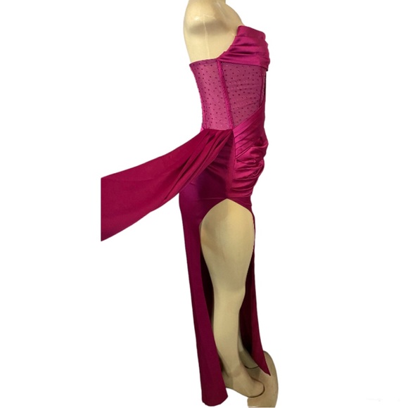 Miss Circle Holly Fuchsia Crystallized Corset High Slit Satin Gown Size XS - Picture 9 of 13
